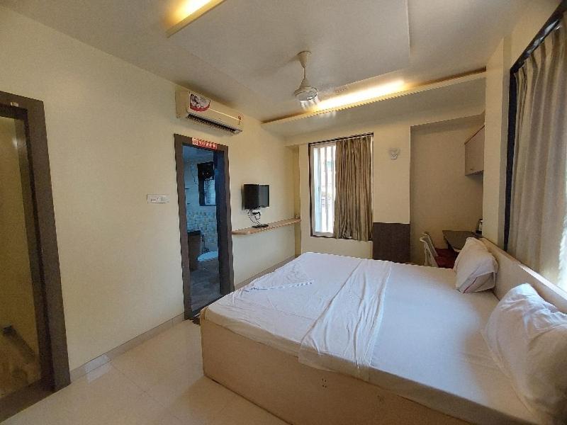 Super Hotel O Happy Homely Stay Near Pune Airport Khadki Eksteriør bilde